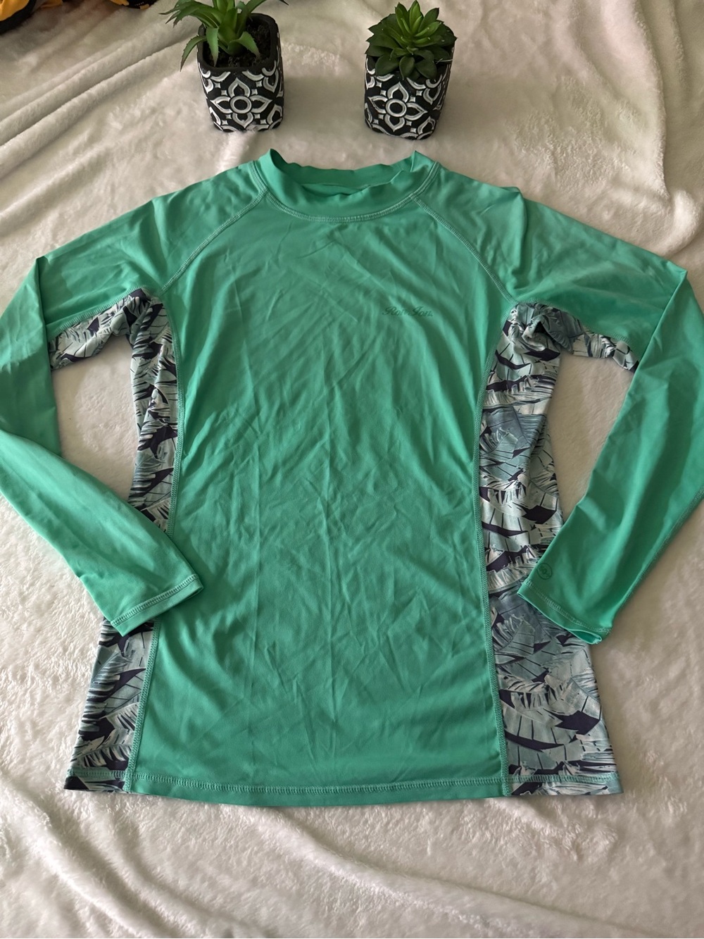 Ron Jon Shop Teal Leaf Print Long Sleeved Rashguard Swim Top XL